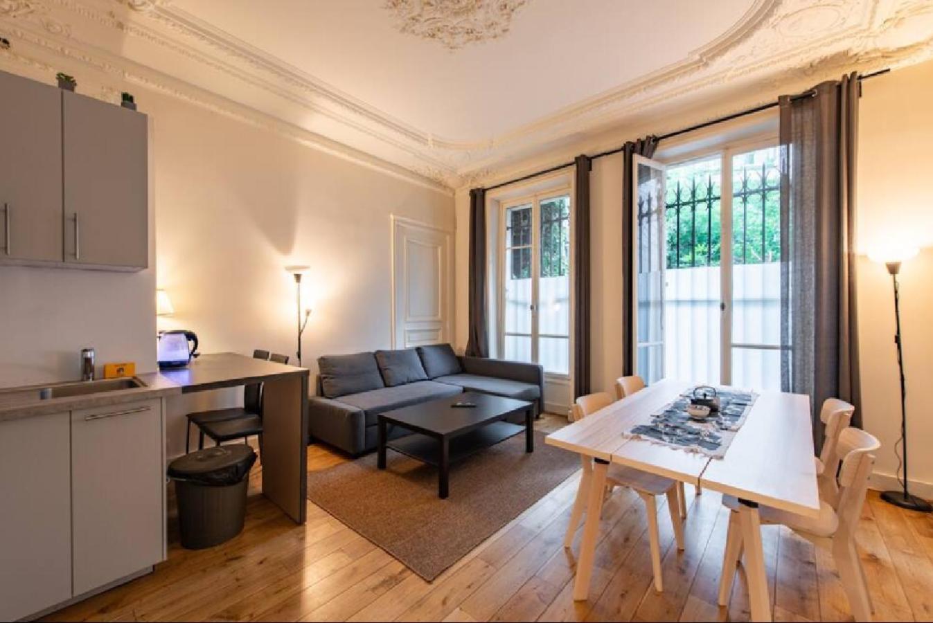 Geranimus Morland : Hearth Of Paris Apartment ภายนอก รูปภาพ